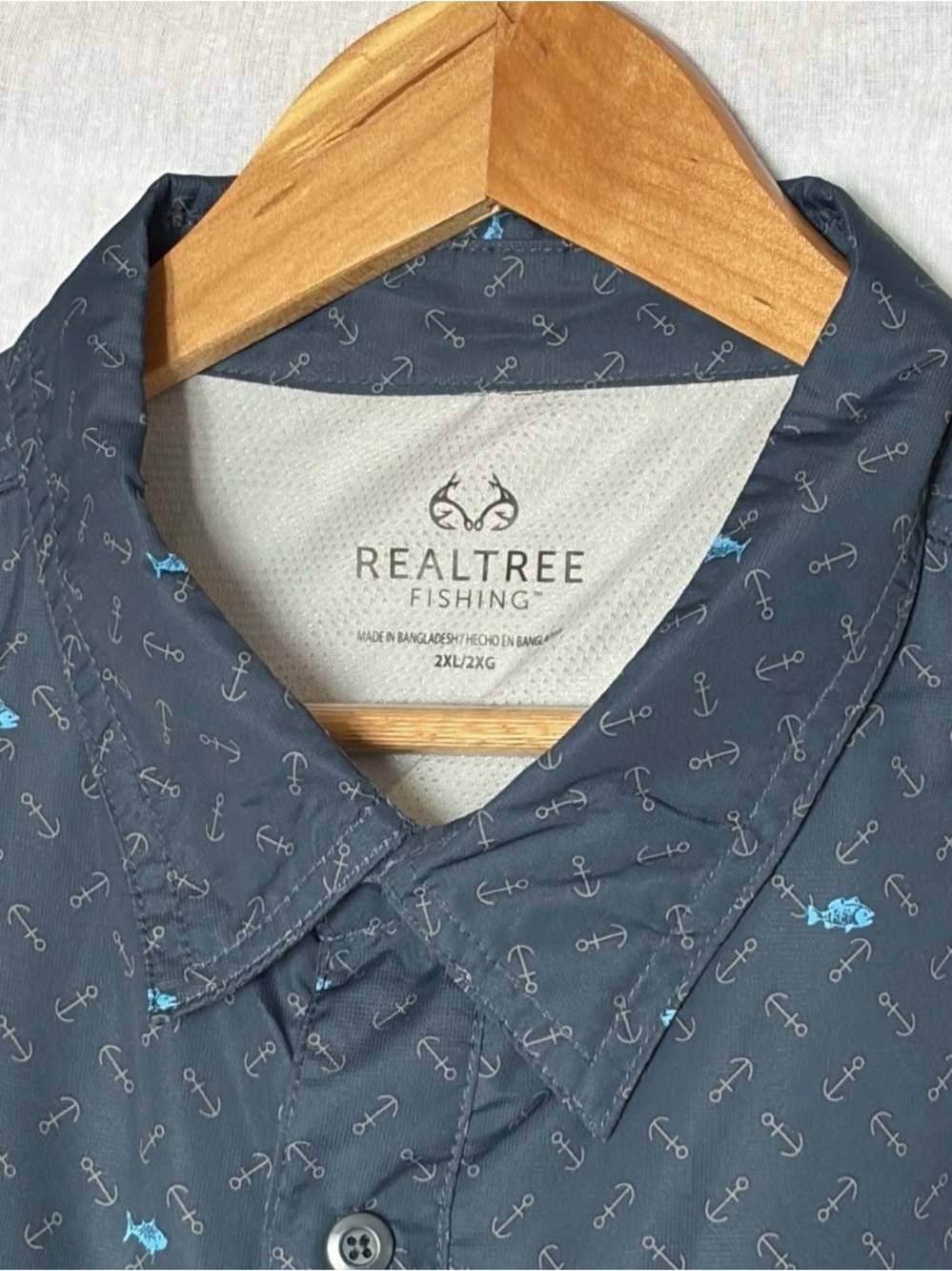 Realtree Navy Button-Up Shirt with Light Blue Micro Pattern - Picture 4 of 10